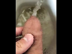 pee after masturbation